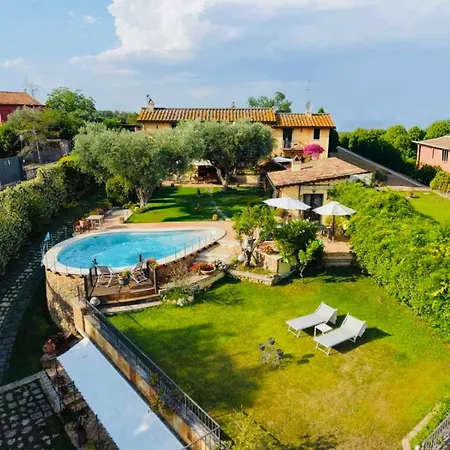 La Valle Dei Casali Boutique Bed & Breakfast