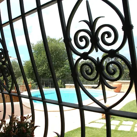 Bed & Breakfast La Valle Dei Casali Com 3*