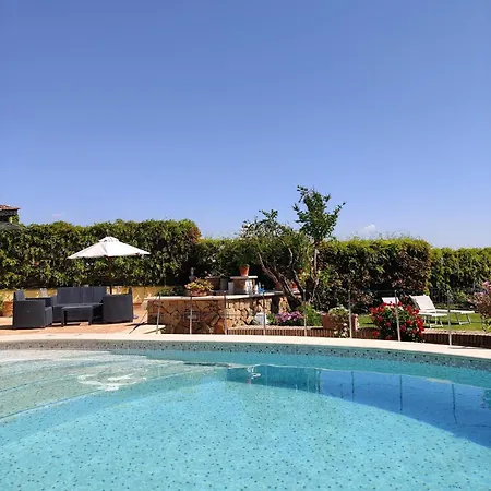 La Valle Dei Casali Boutique Bed & Breakfast 4*