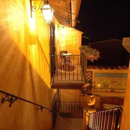 Bed & Breakfast La Valle Dei Casali Boutique 4*