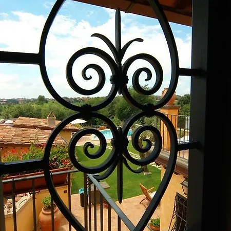 La Valle Dei Casali Com Frühstückspension Rom