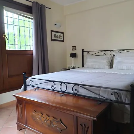 La Valle Dei Casali Com 3*