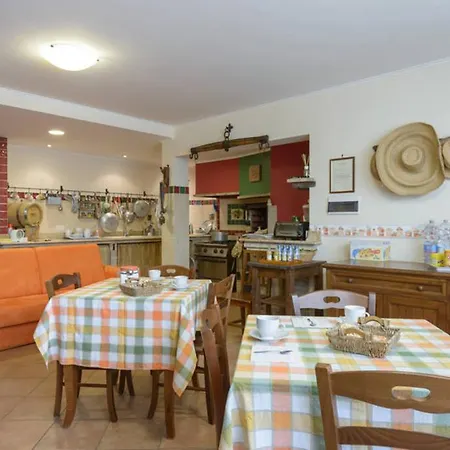 La Valle Dei Casali Com Frühstückspension