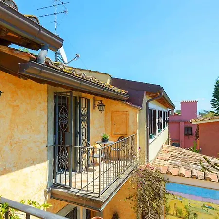 La Valle Dei Casali Com 3*